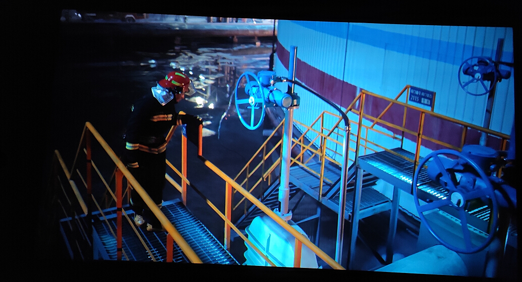 《烈火英雄》中江立偉要關(guān)的閥門是電動(dòng)球閥嗎？